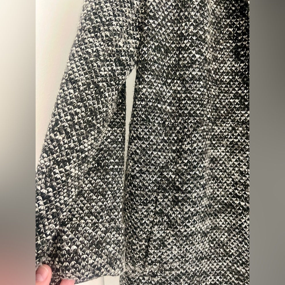 LC Lauren Conrad Women’s Cozy Open-Front Knit
Blazer in Gray Marl, Size Large - Picture 5 of 6